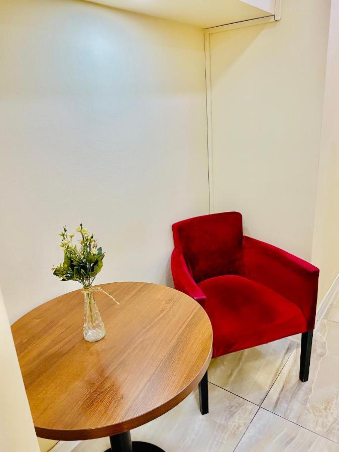 Like Home Hostel Na Shevchenko, 162Б 알마티 외부 사진