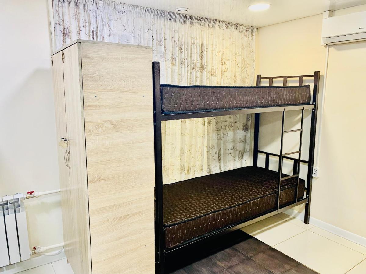 Like Home Hostel Na Shevchenko, 162Б 알마티 외부 사진